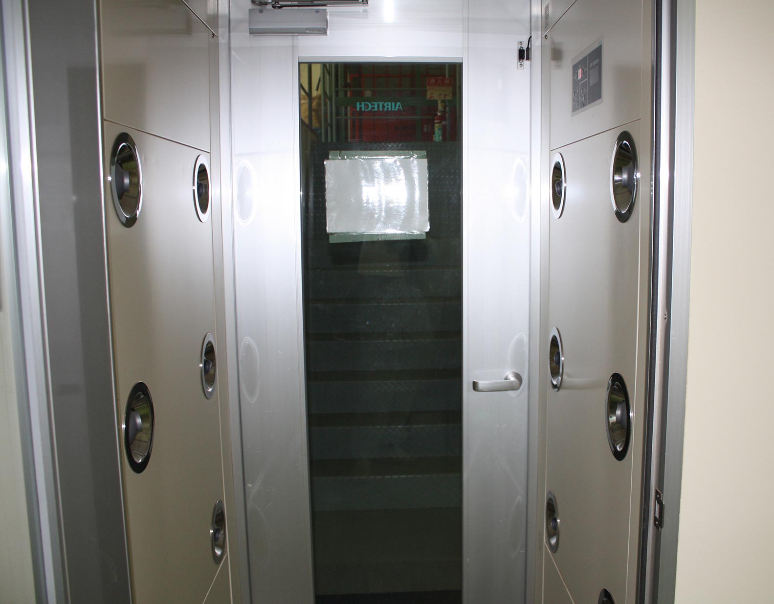 エアーシャワー